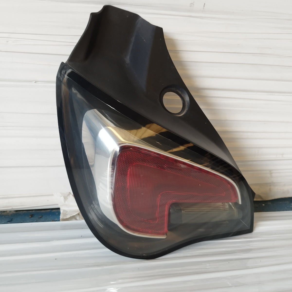 Fanale posteriore sx a LED Opel Adam (M13) 2013-2019 cod: 13354582 ecoAC17600
