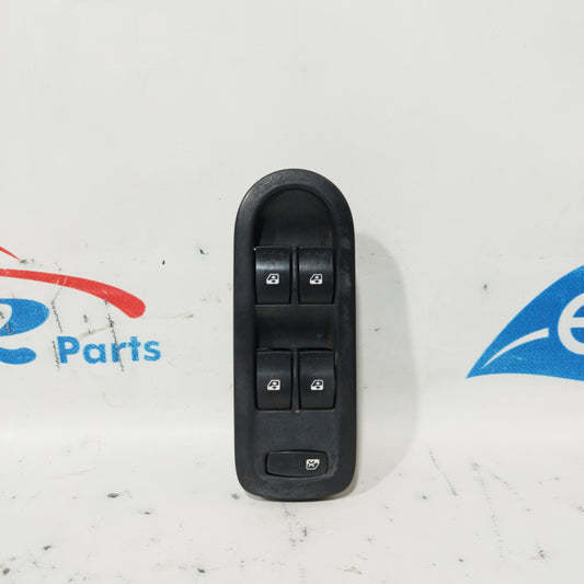 Pulsantiera anteriore sx Renault Scenic 2005 ecoAC10287