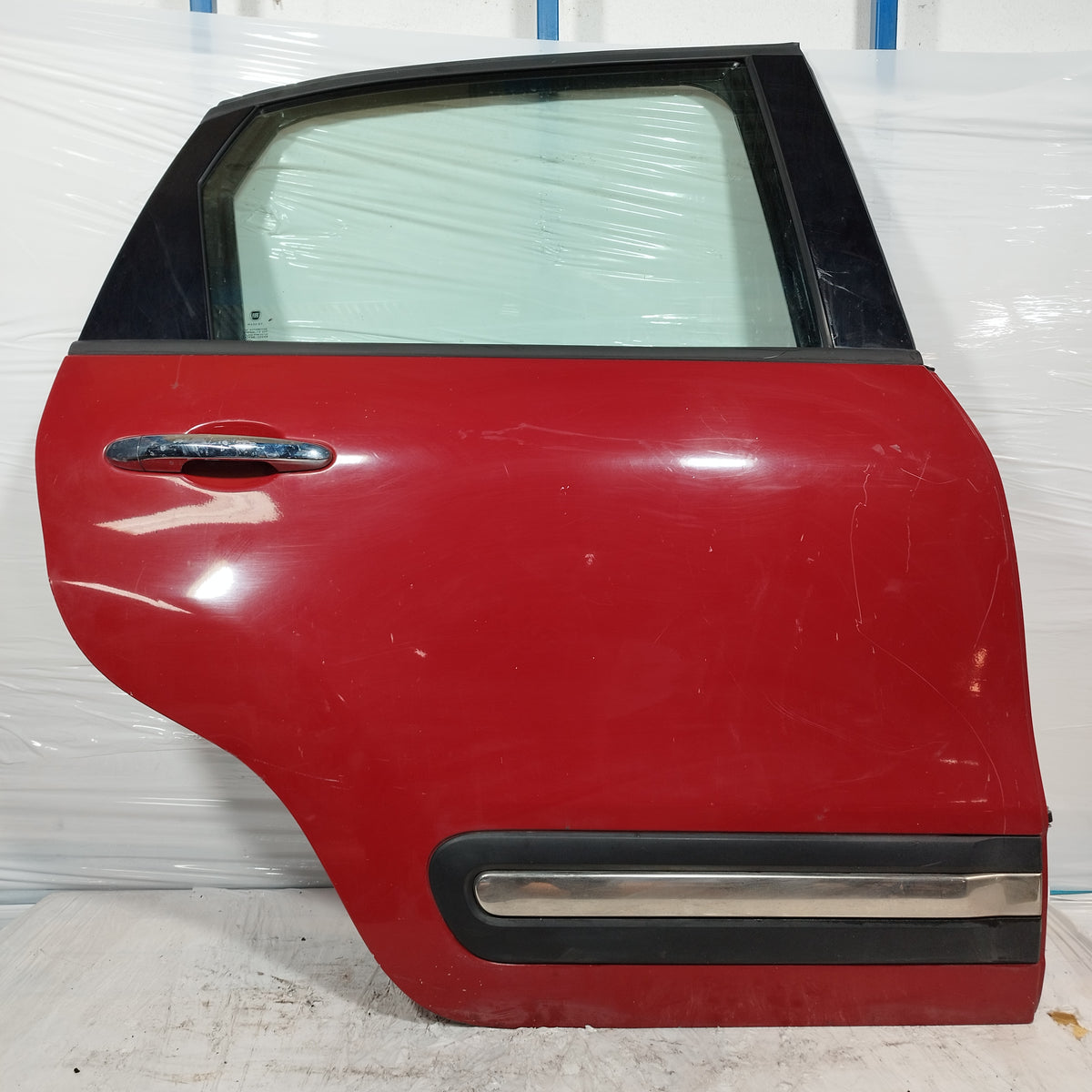 Sportello posteriore dx rosso Fiat 500L 2013-2022 ecoAC17074