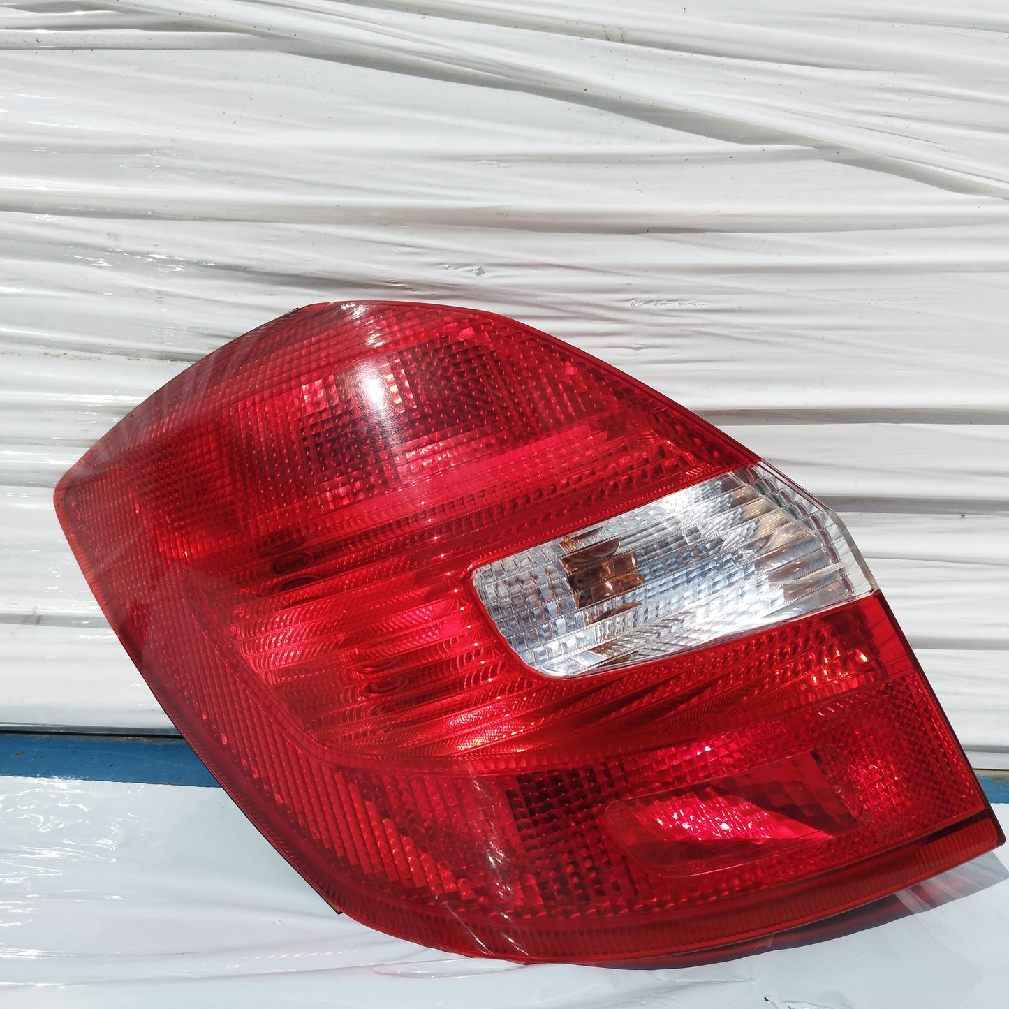 Fanale posteriore sx Skoda Fabia (5J) 2007-2014 cod: ZSB5J6945095 ecoDM194