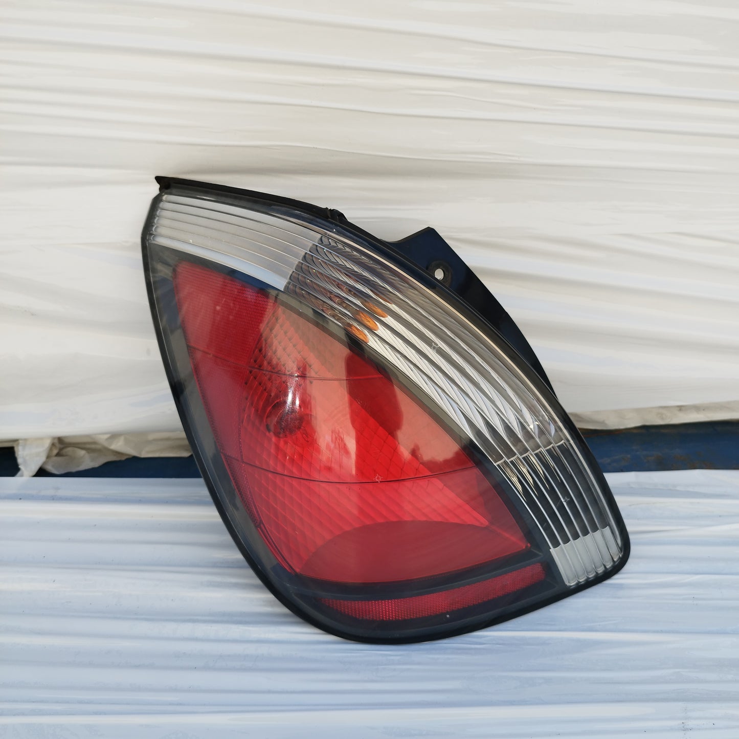 Fanale posteriore sx Kia Rio II (JB) 2005-2011 ecoDM446