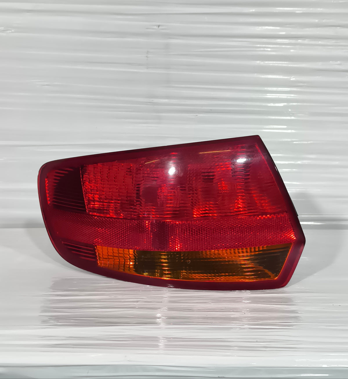 Fanale posteriore esterno sx Audi A3 (8PA) Sportback 2004-2008 ecoAG9703