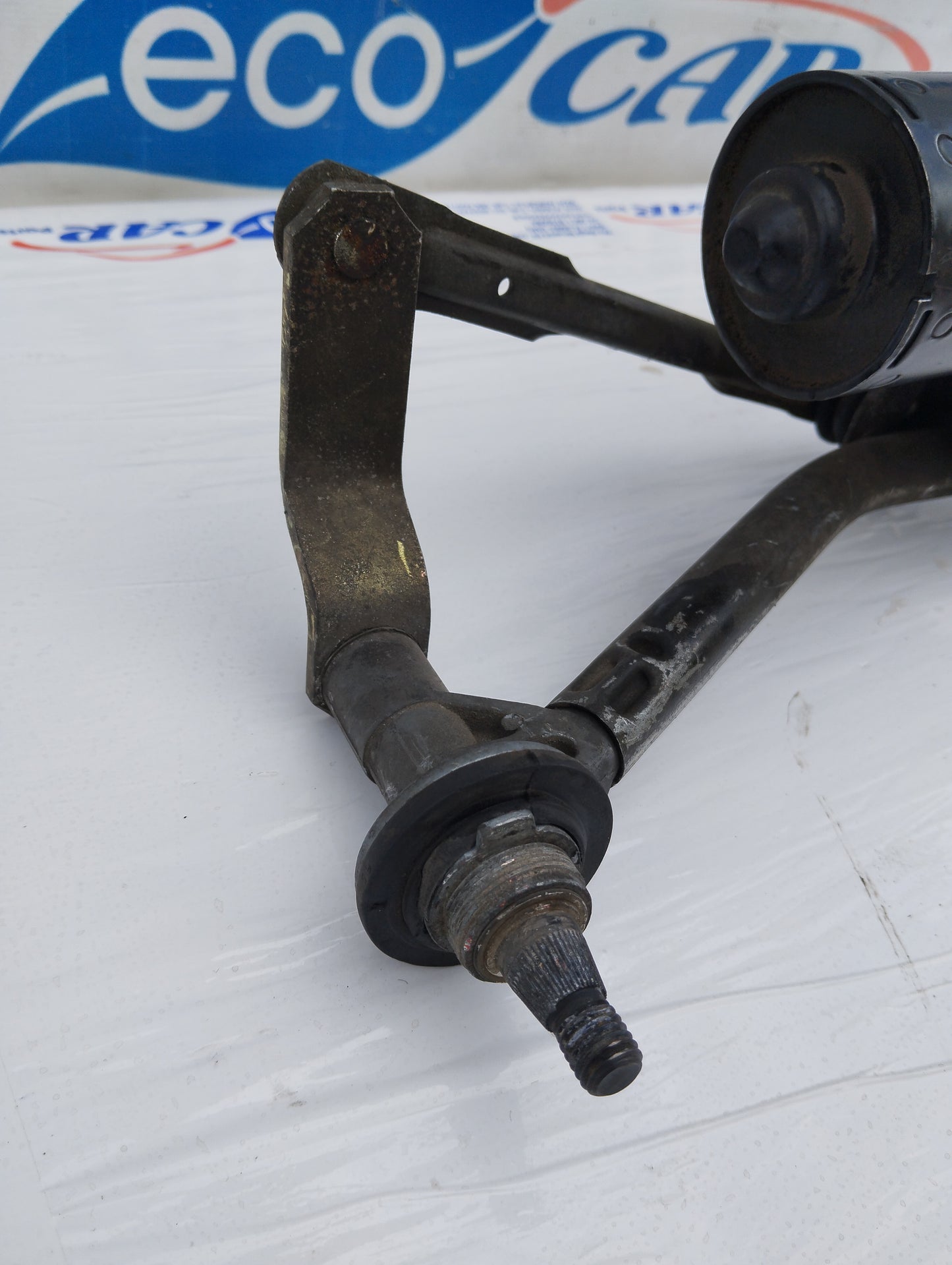 Peugeot 206 front windshield wiper motor code: 0390241360 ecoAG5631