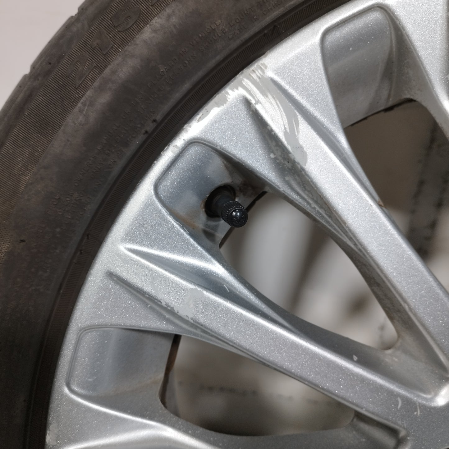 Cerchi in lega con gomme Ford C-Max 2010-2019 ecoAC15358