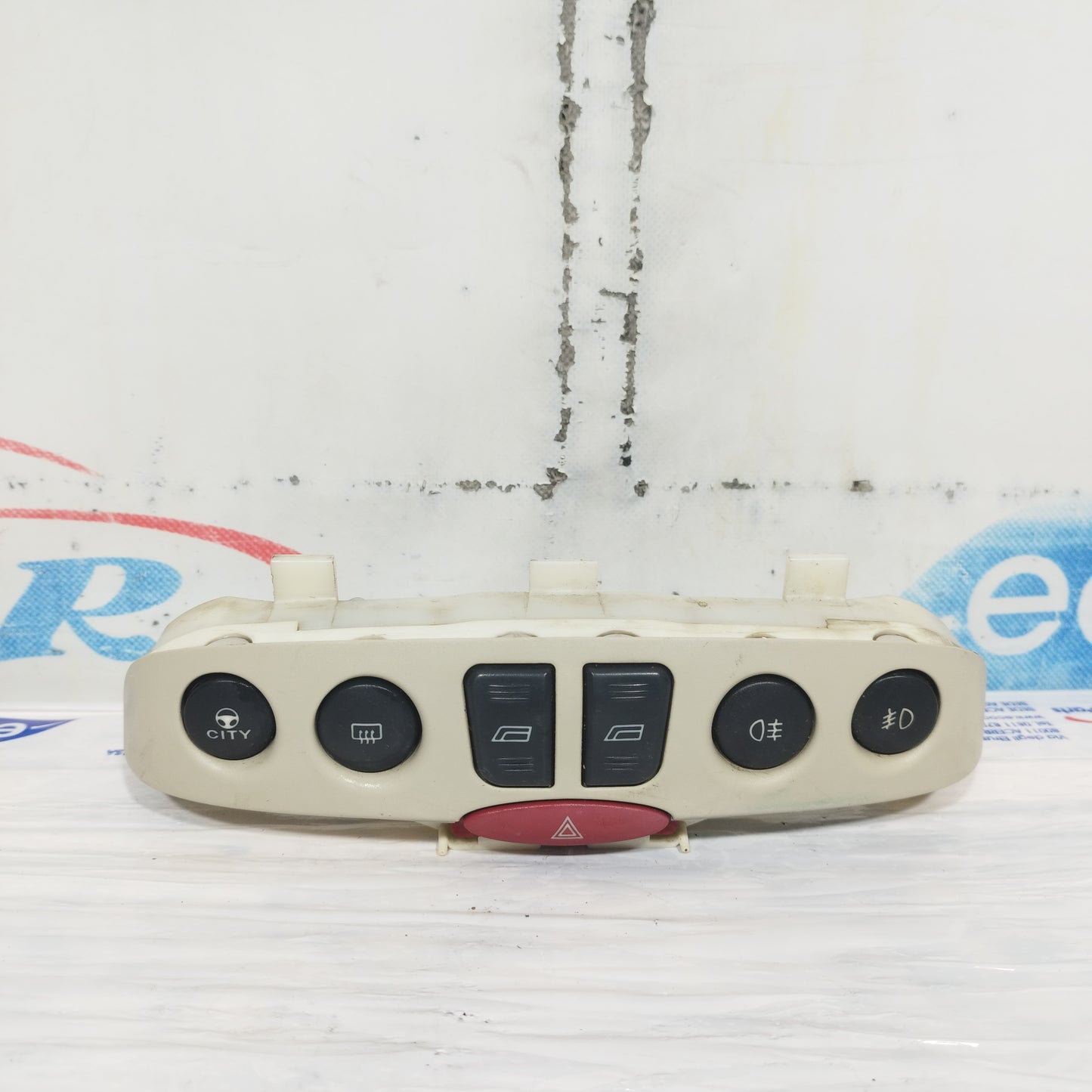 Pulsantiera alzavetri beige Fiat Punto 2003 ecoAC11161