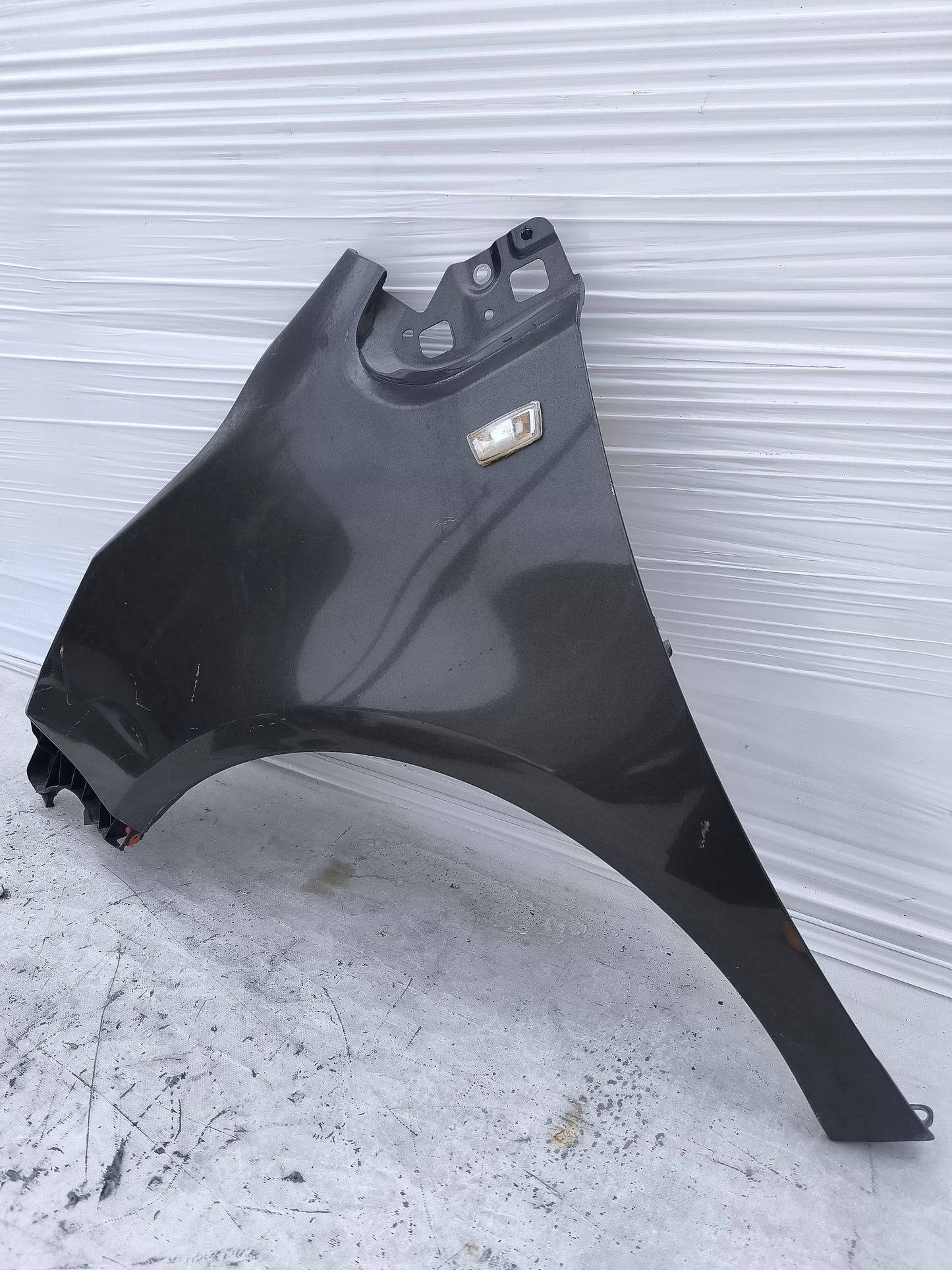 Parafango sx Opel Meriva B 2010-2017 grigio scuro ecoAG8230