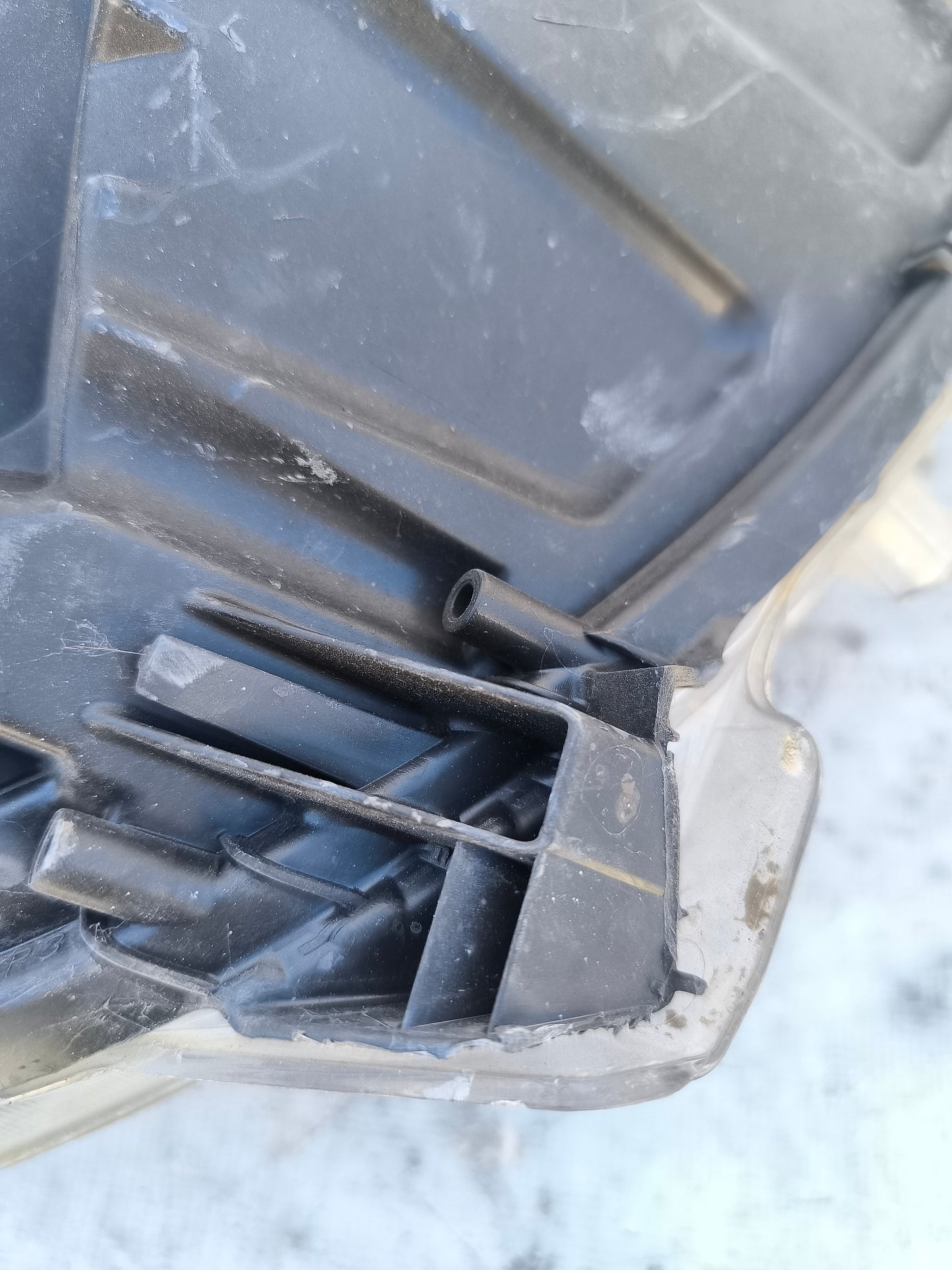 Frontpartie / Komplette schwarze Karosserie Peugeot 208 2013 ecoAG5718