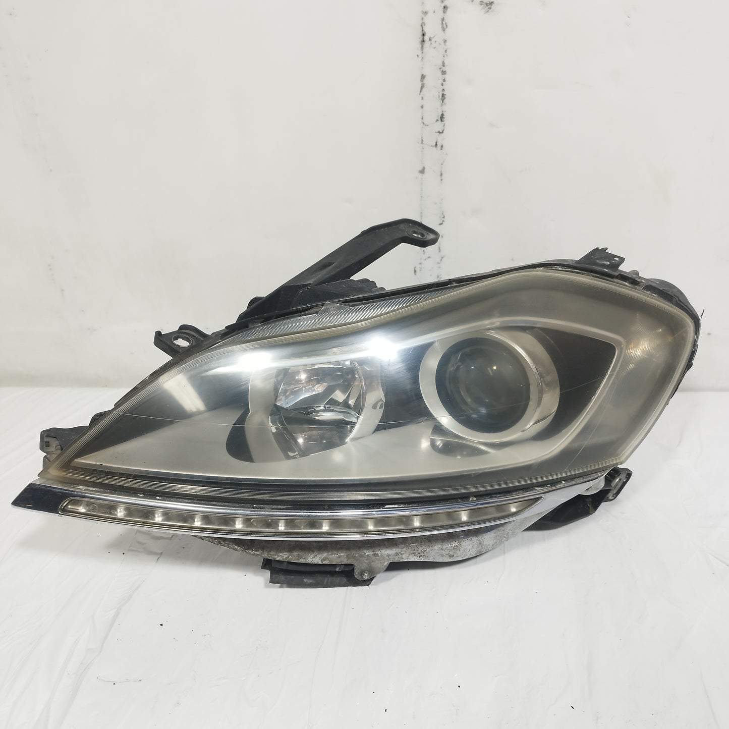 Fanale anteriore sx Lancia Delta III serie (844) 2012 cod: 51824830 ecoAC15088