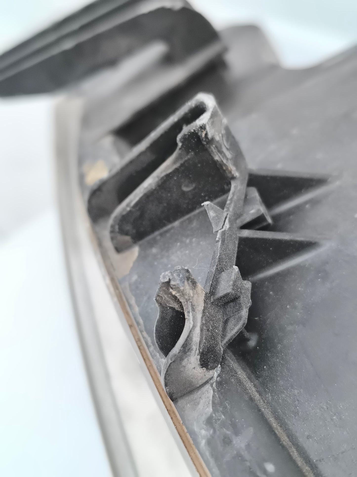 Fanale anteriore dx Peugeot 207 anno 2008 ecoAG7694