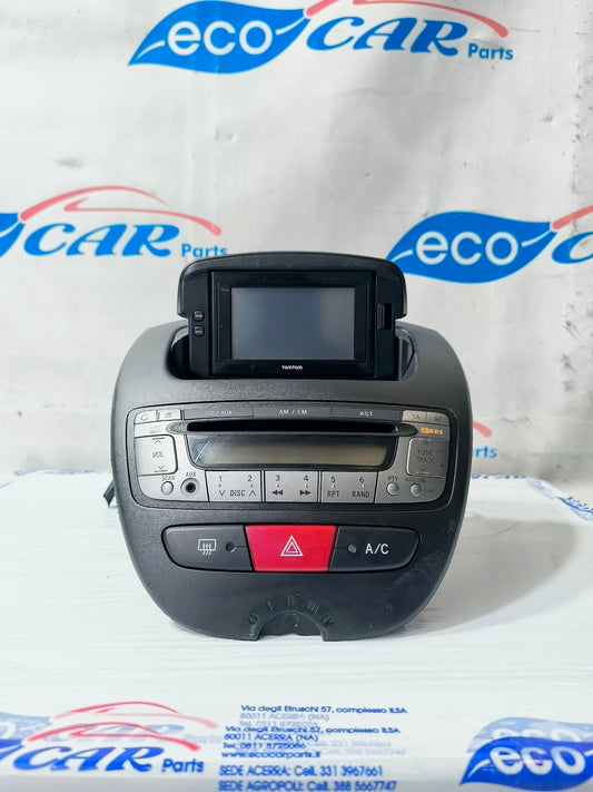 Consolle centrale completa di autoradio con aggiunta di TomTom Toyota Aygo / Citroen C1 2005 Cod. 86120-0H010 ecoAG6208