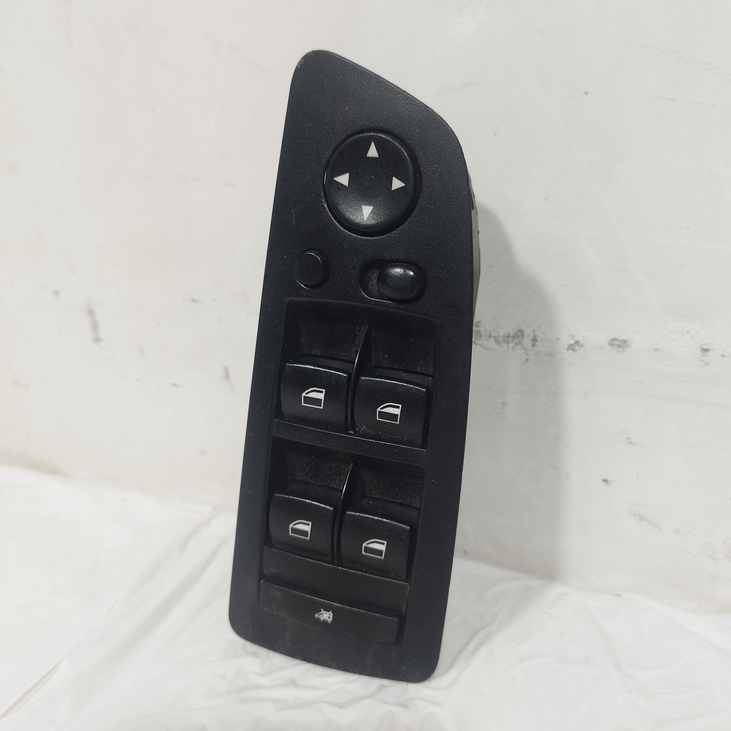 Pulsantiera alzacristalli anteriore sx Bmw serie 1 E87 2004-2007 cod: 9132076-01 ecoAC16239