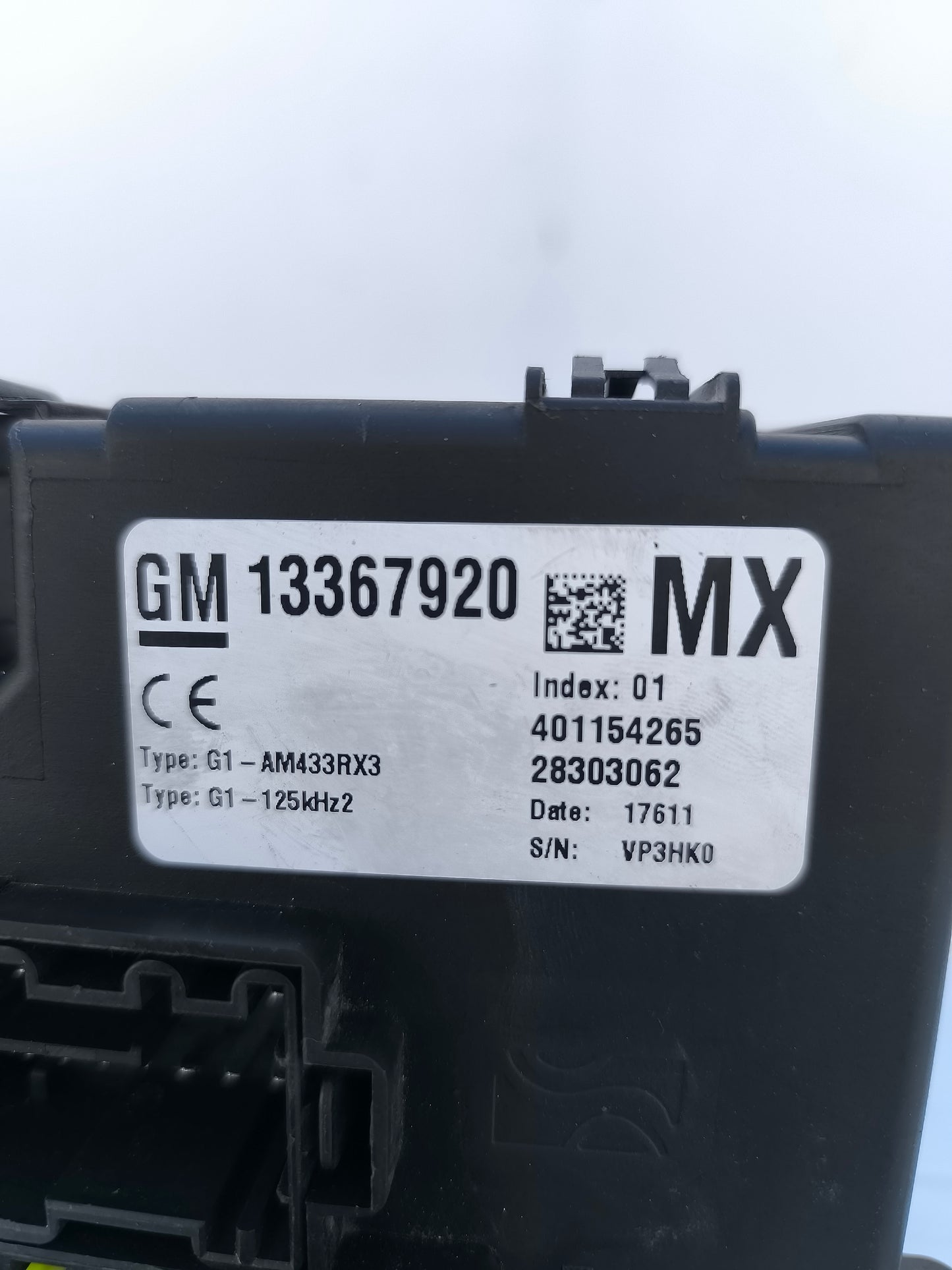 Body computer control unit Opel Corsa D 1.2 petrol Cod. 13367920 ecoAG6906