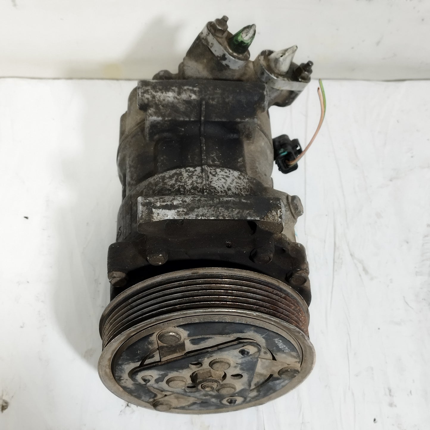 Compressore a / c Peugeot 207 1.6 HDI 2006-2012 2 pin cod: 9651910980 ecoAC15542