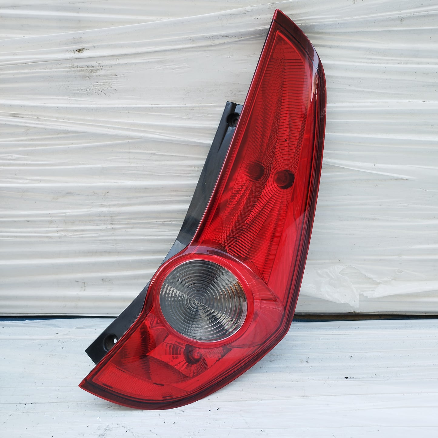 Fanale posteriore dx Opel Agila 2010 ecoDM226