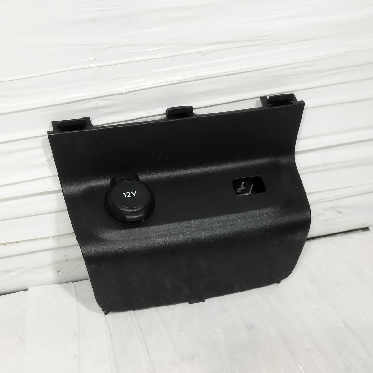 Rivestimento usb Citroen C3 III (B618) 2016-2024 cod: 9829485677 ecoAC17392
