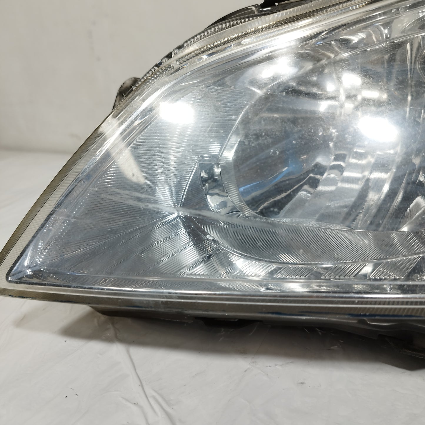 Subaru Outback 2012 ecoAC4649 Xenon-Frontscheinwerfer links