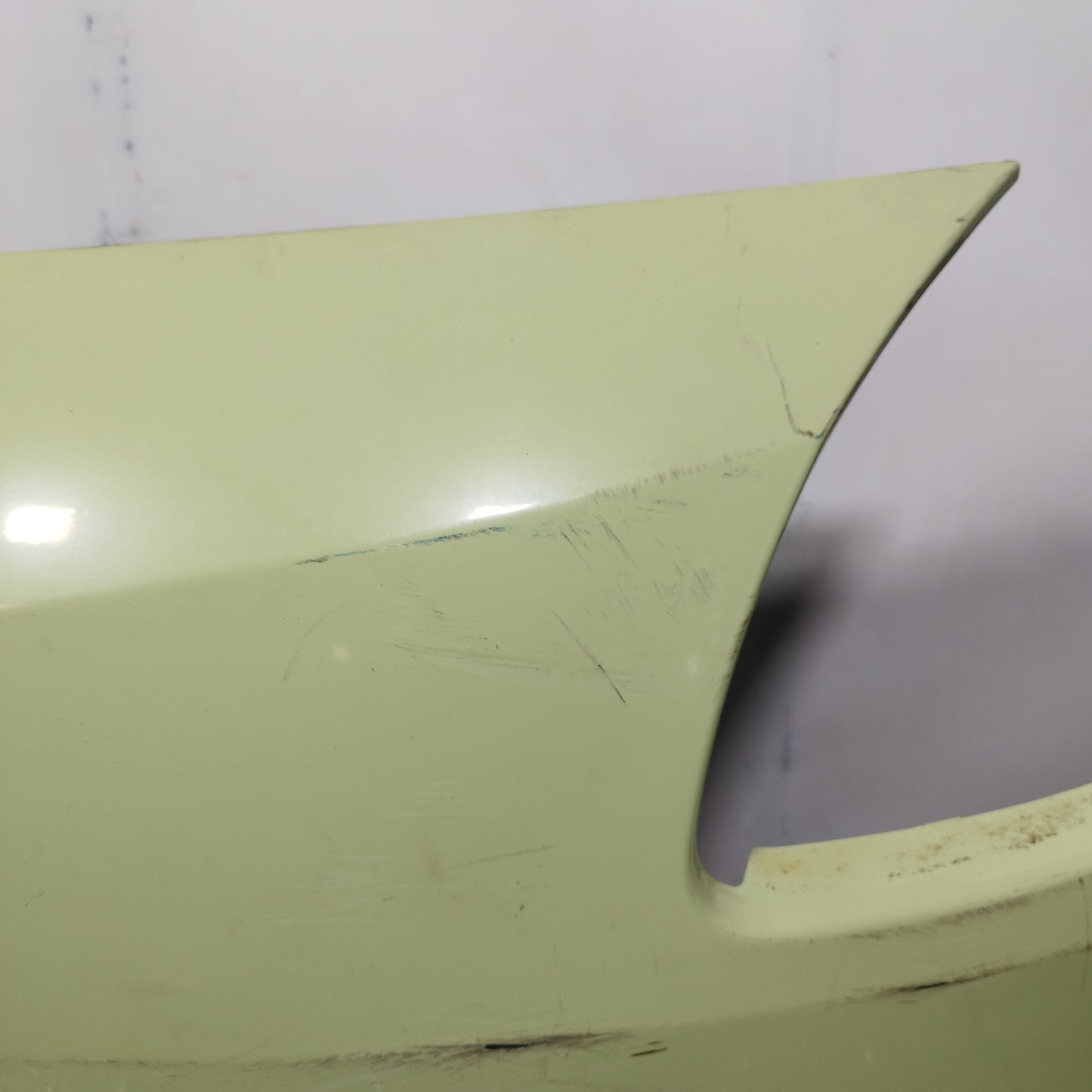 Hellgrüne Frontstoßstange Renault Twingo 2008 ecoAC13469