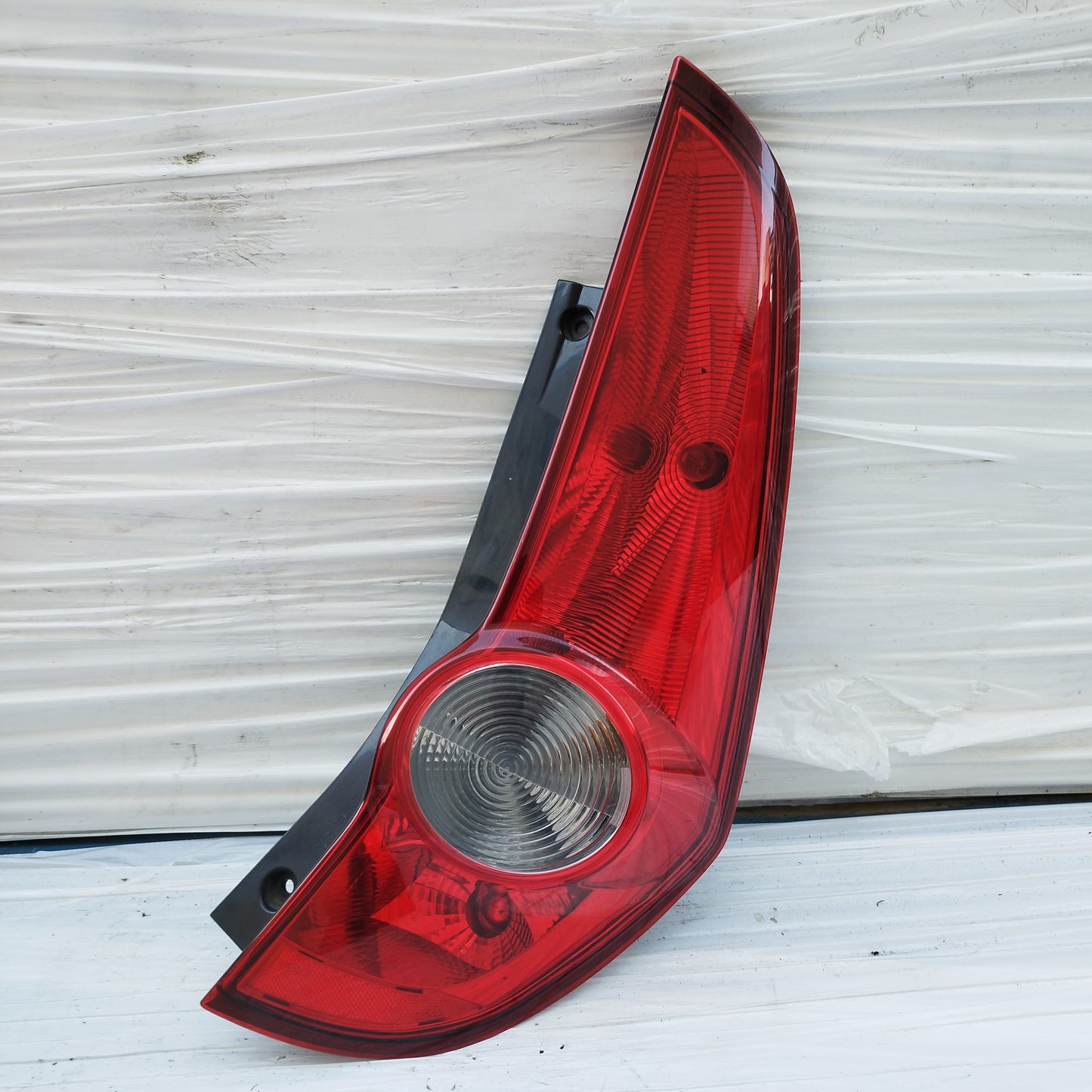 Fanale posteriore dx Opel Agila 2010 ecoDM226