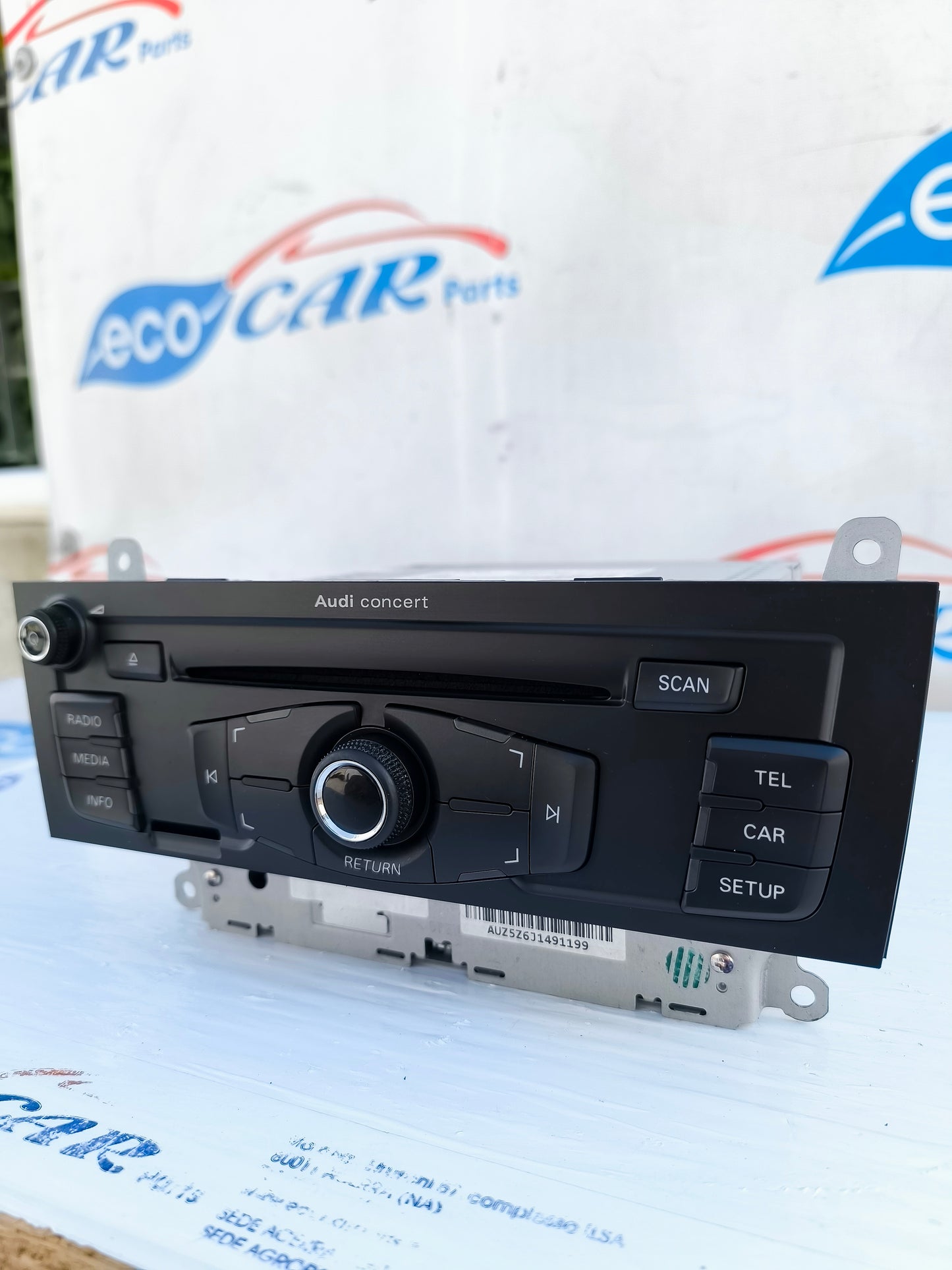 Audi A5 8TA 2010 car radio Cod. 8T1035186P ecoAG5747