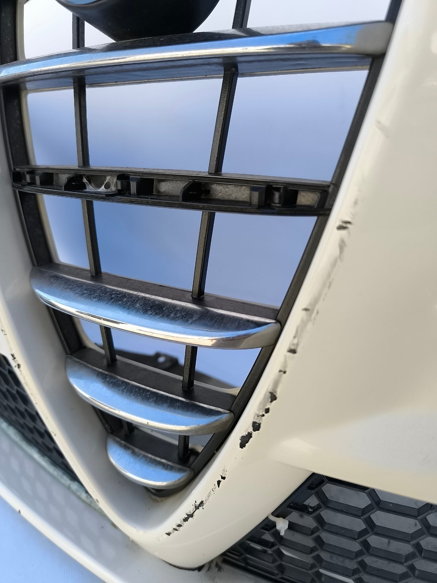 Paraurti anteriore crema Alfa Romeo Mito ecoAG6694