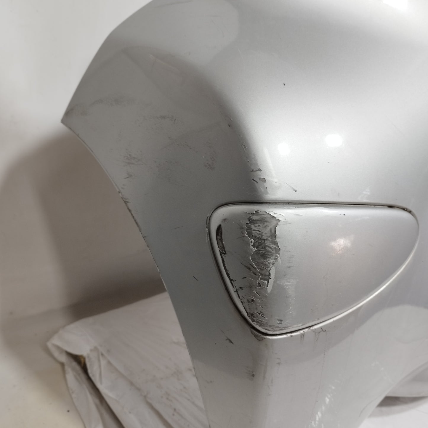 Paraurti posteriore grigio argento Toyota Aygo 2006 ecoAC14207