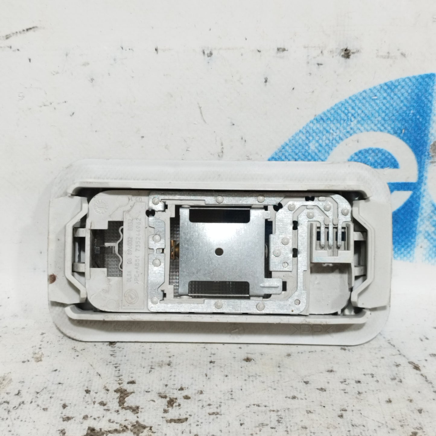 Rear courtesy lights Fiat 500 L 2013 Code: 735244962 ecoAC9323