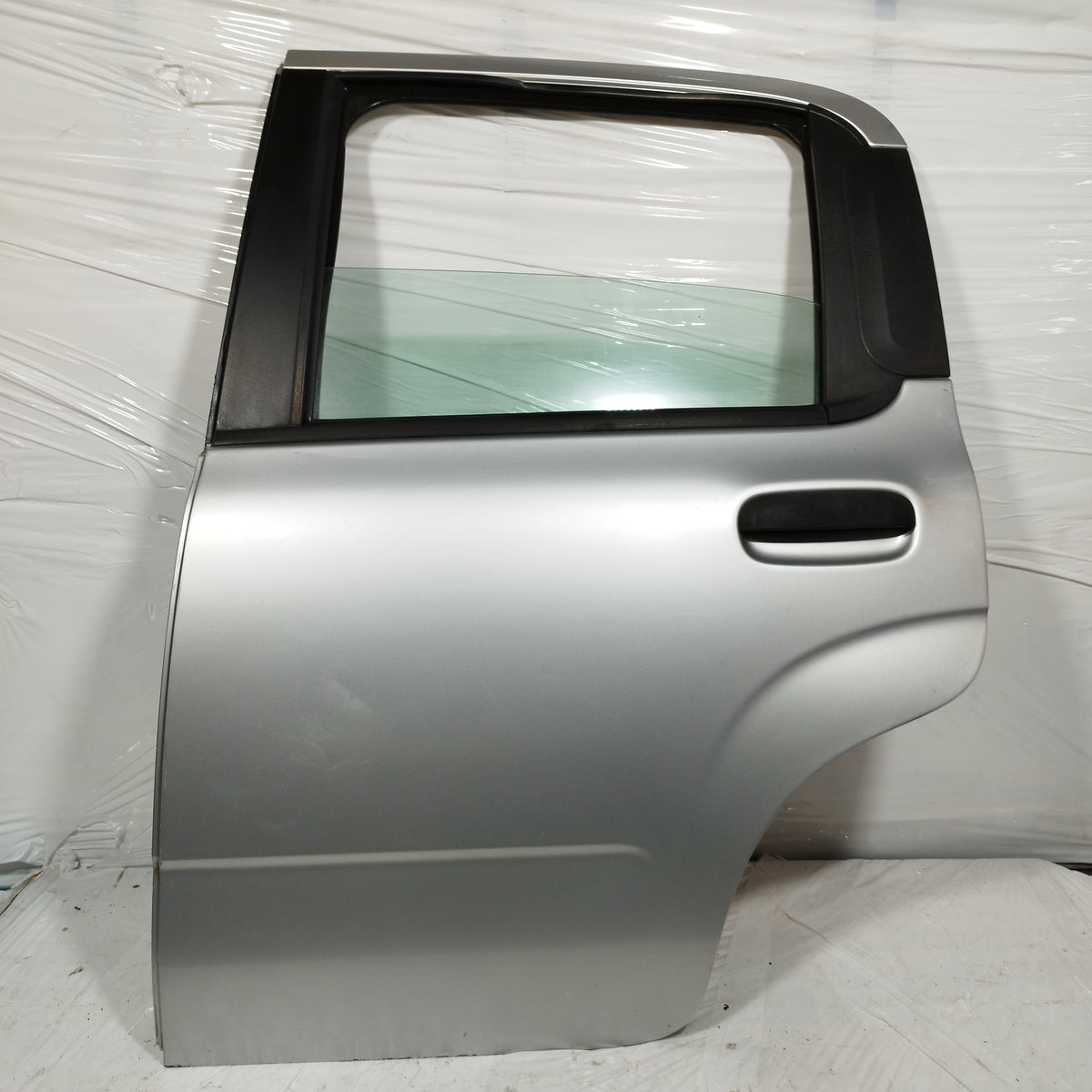 Sportello posteriore sx  grigio  Fiat New Panda III (312 / 319) 2012-2024 ecoAC17467