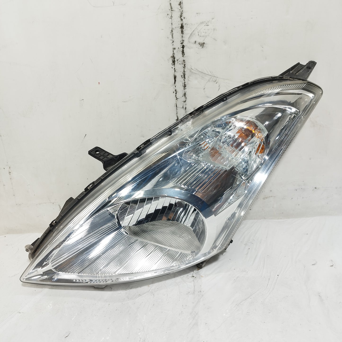 Fanale anteriore sx Suzuki Swift 2013 ecoAC16055