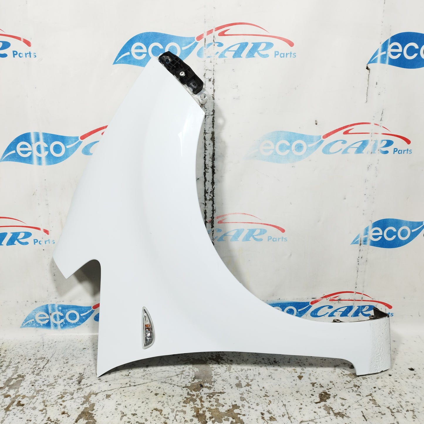 Parafango anteriore dx bianco Kia Venga 2012 ecoAC10713