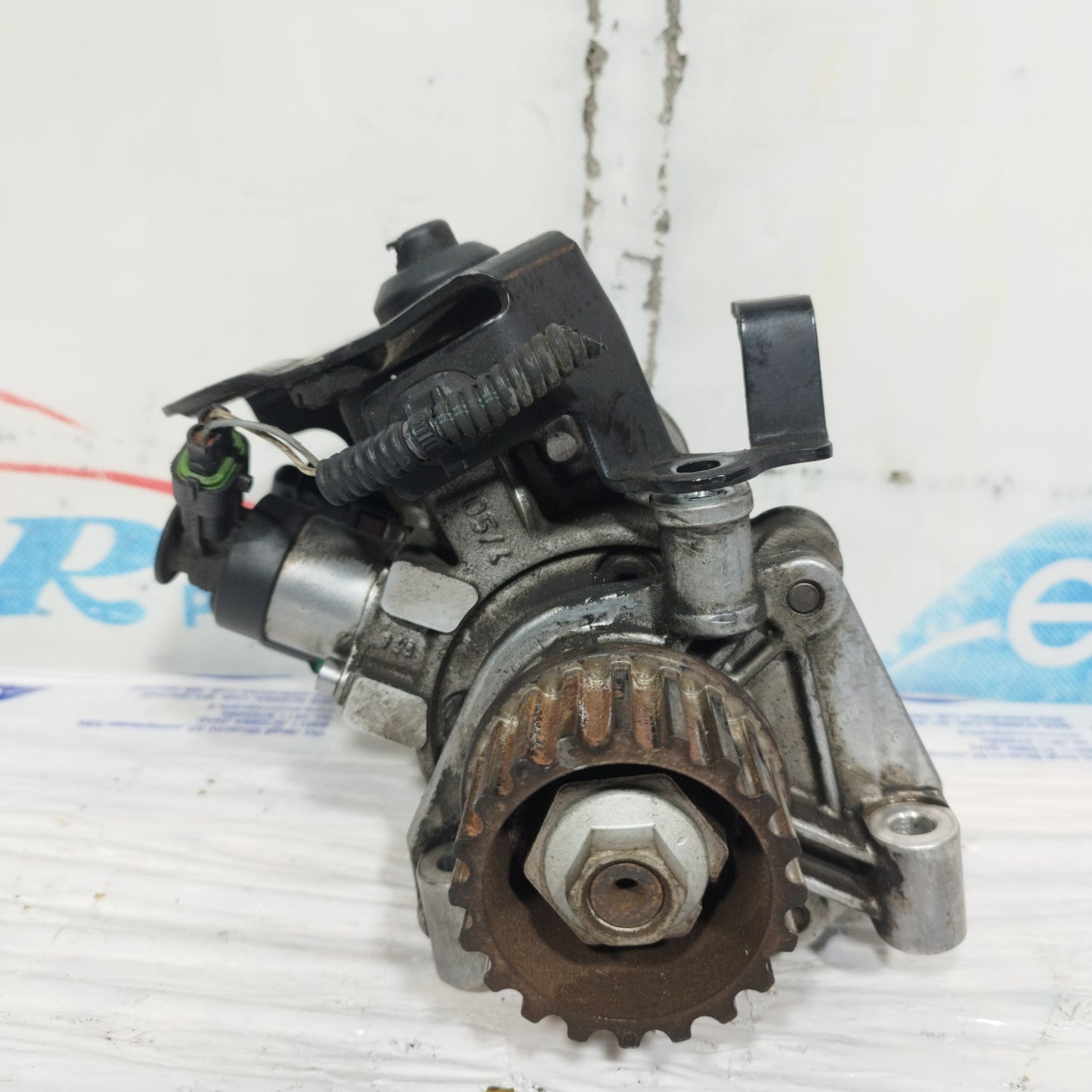 Common-Rail-Pumpe Renault Clio 1.5DCI 2016, Teilenummer: 0445010704, ecoAC11203
