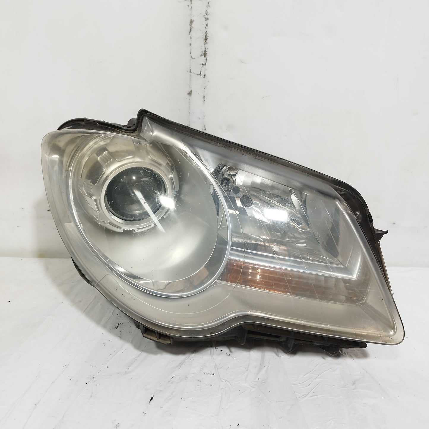 Fanale anteriore dx Volkswagen Touran 2008 cod: 0301233202 ecoAC15068
