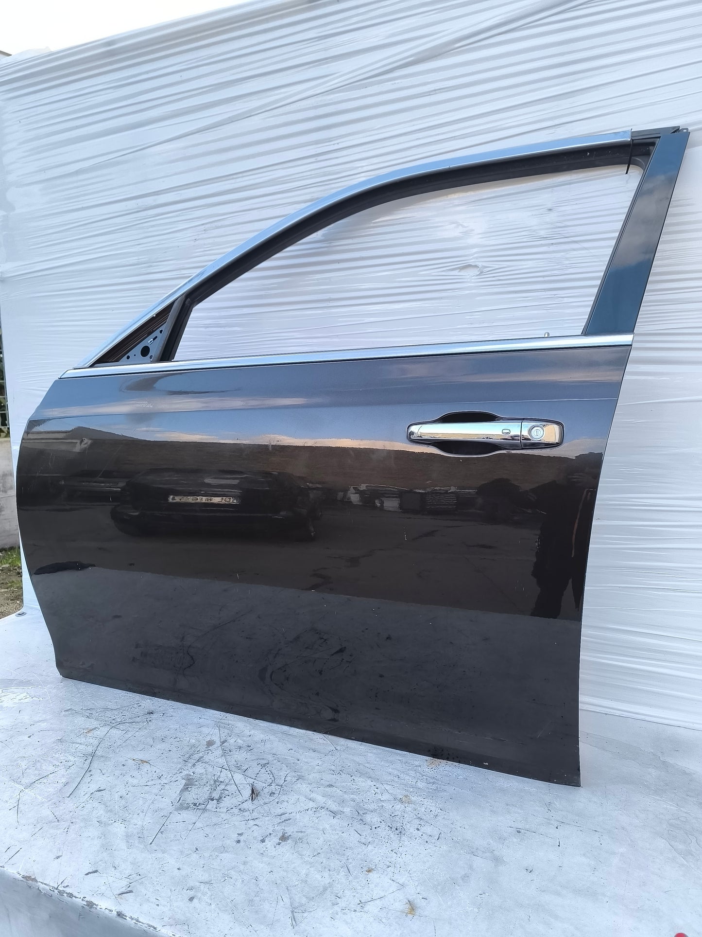 Sportello anteriore sx marrone scuro Lancia Thema (LX) anno 2011-2014 ecoAG8045