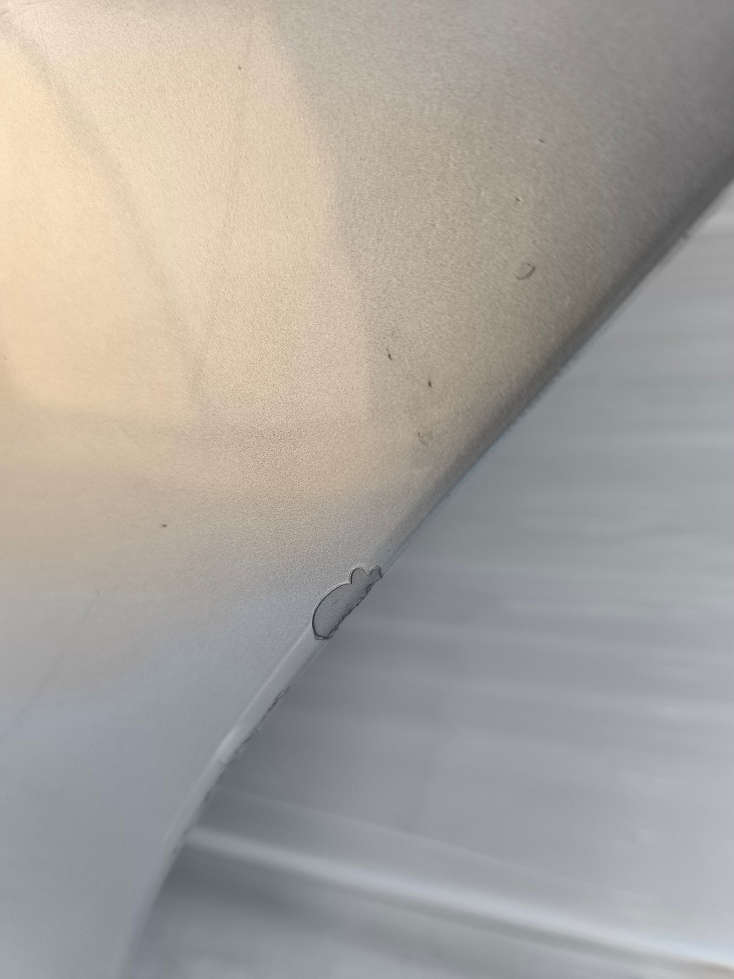 Mercedes A-Klasse W176, silbergraue hintere linke Tür, Delle und diverse Kratzer, ecoAG697