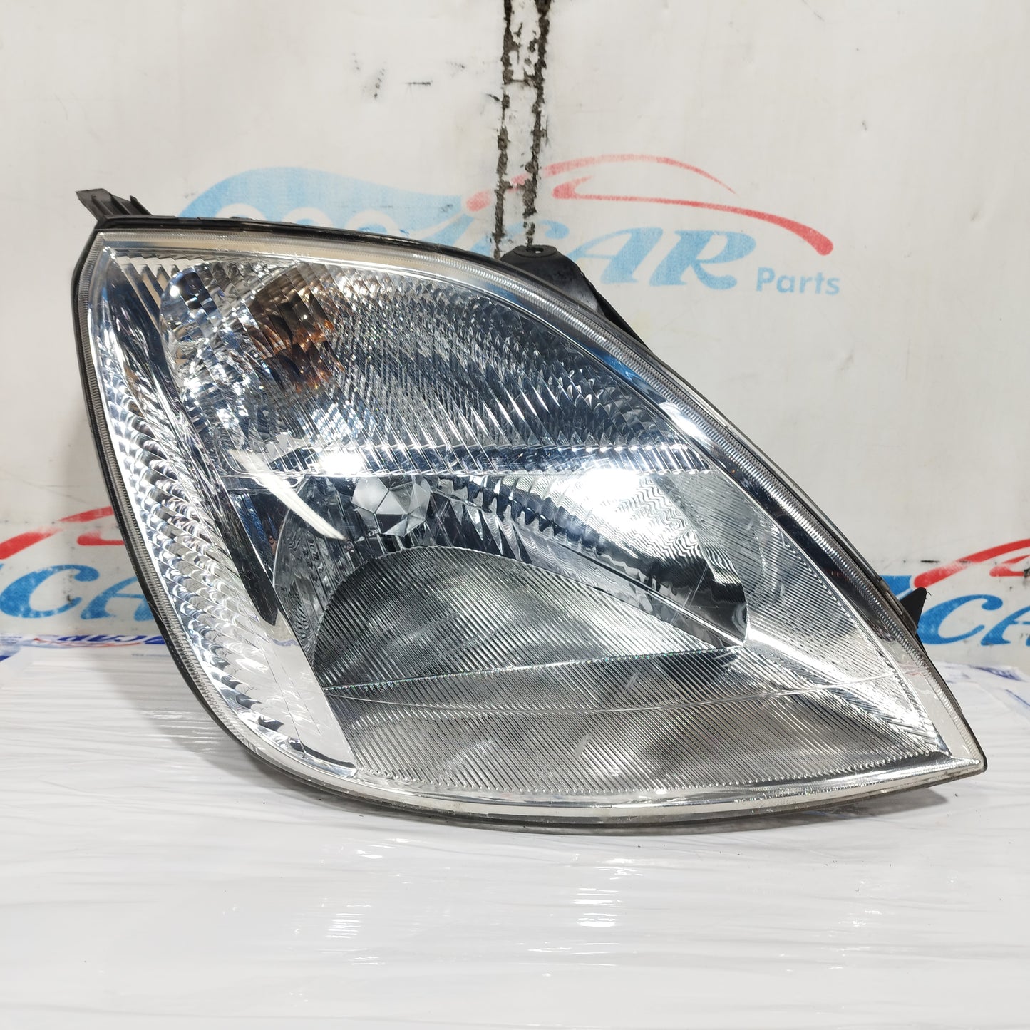 Fanale anteriore dx Ford Fiesta 2004 ecoAC10849