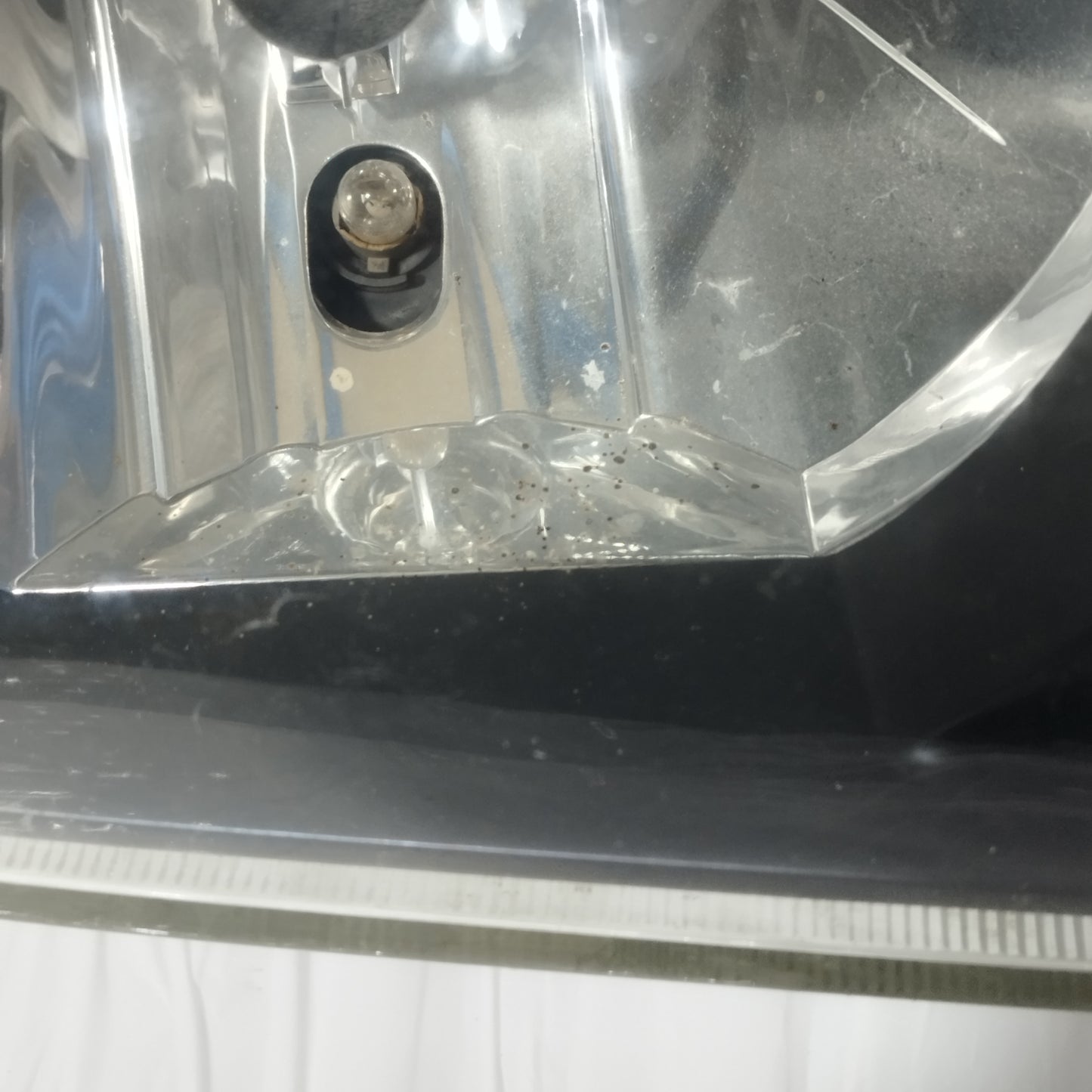 Fanale anteriore Dx Nissan Terrano 2002 ecoAC14324