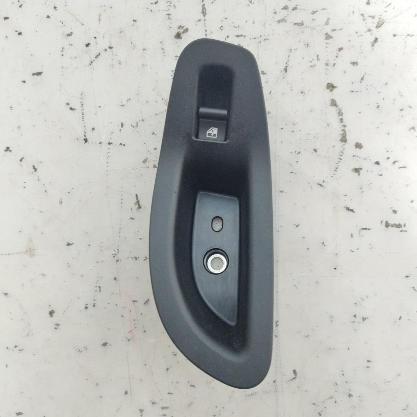 Rear right button panel Fiat 500x 2014 ecoAC8643
