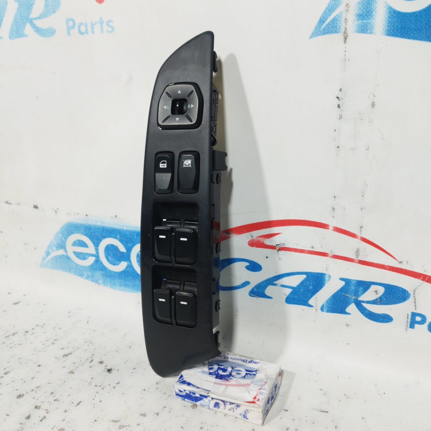 Bedienfeld vorne links Hyundai IX35 2011 Code: 93670-2Y1109P ecoAC9963