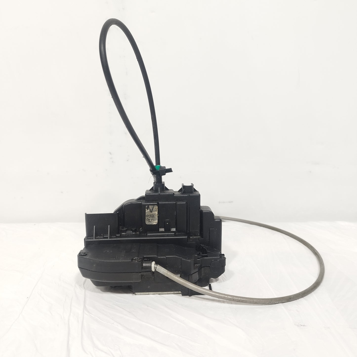 Rear left lock Nissan Qashqai 2008 3 pin ecoAC3086