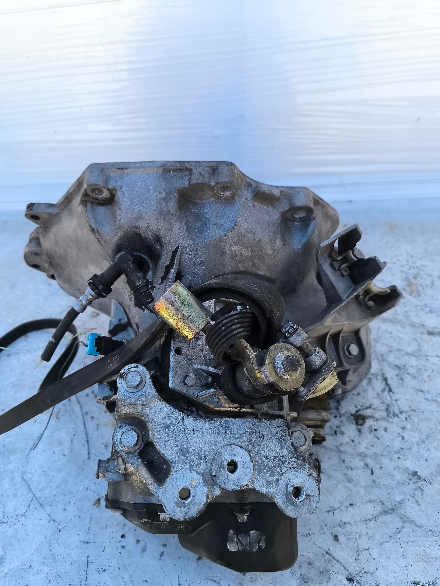 Cambia manuale Chevrolet Aveo 1.2 B anno 2011 cod: 428744098 ecoAG8246