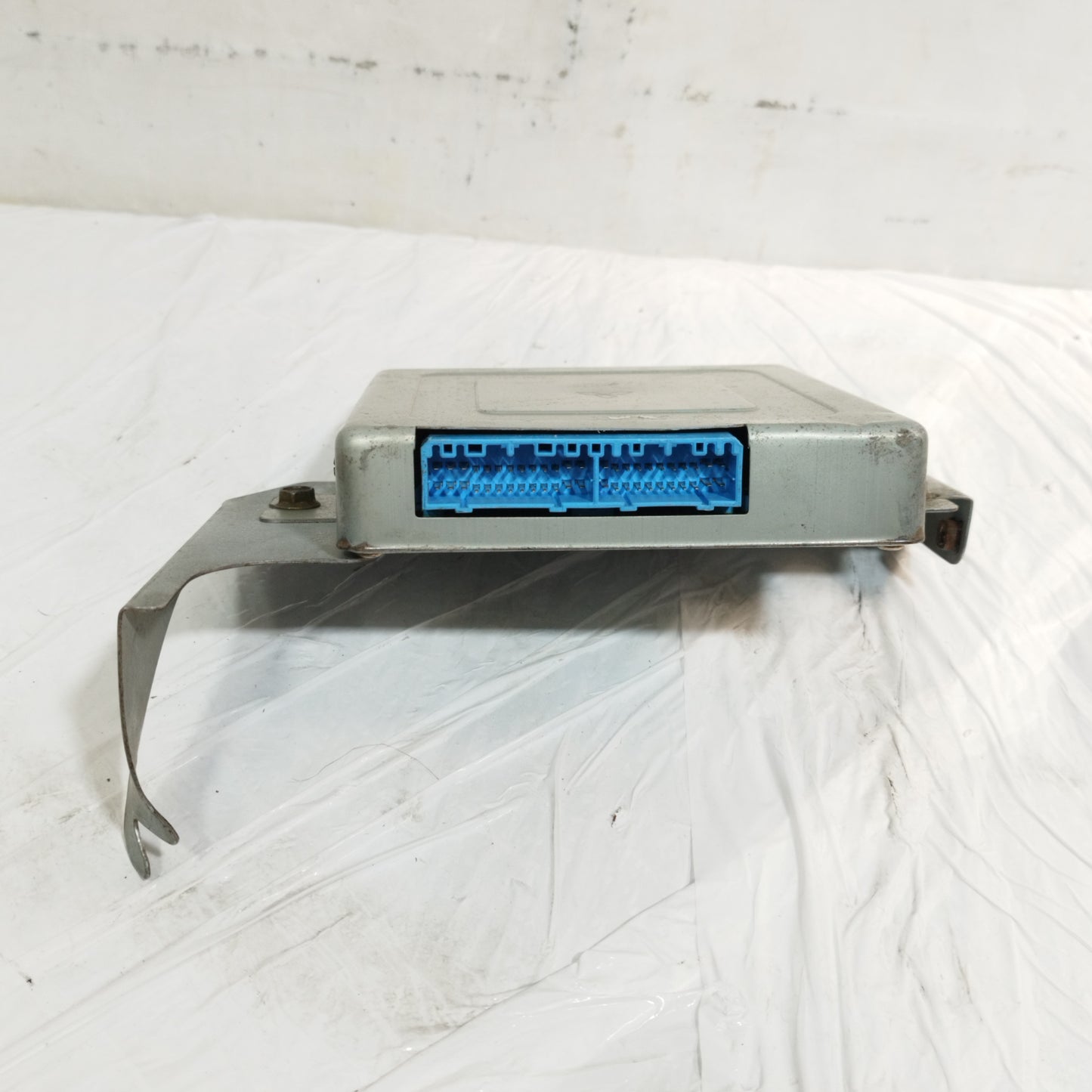 Centralina motore Ecu Suzuki Vitara 1.6 B 1996-1998 cod: 33920-70E10 ecoAC16104
