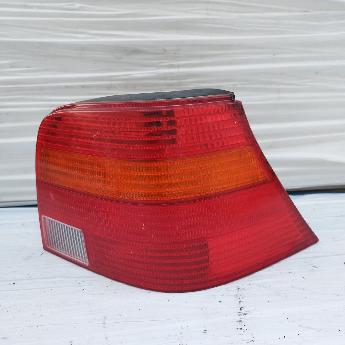 Fanale posteriore dx Volkswagen Golf 4 1998 ecoDM228