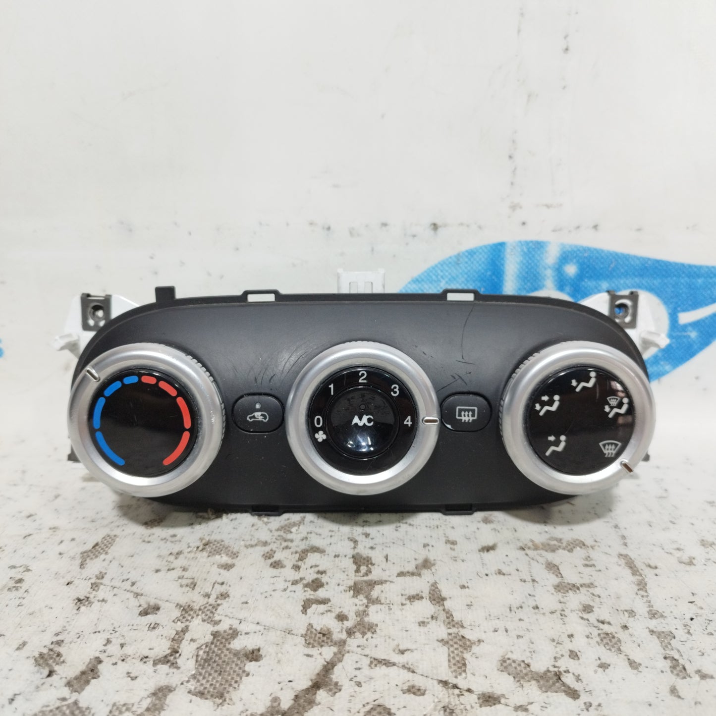 A/C Button Panel Fiat 500L 2013 Code: 5R2240100 ecoAC9383