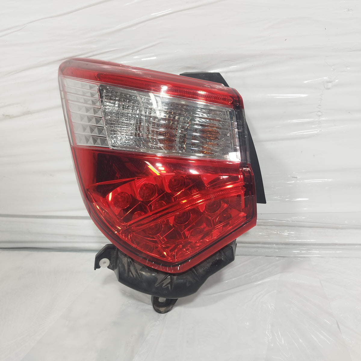 Fanale posteriore sx a led Toyota Yaris III (XP130) Restyling 2017-2020 ecoAC17241