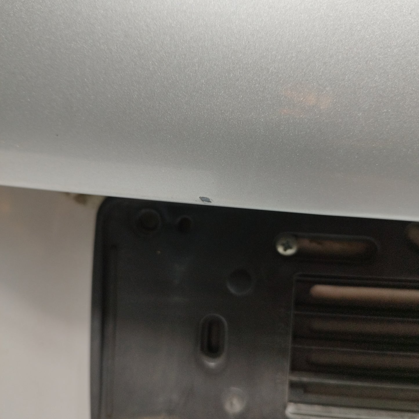 Portellone posteriore grigio argento Peugeot 208 2015 ecoAC11265