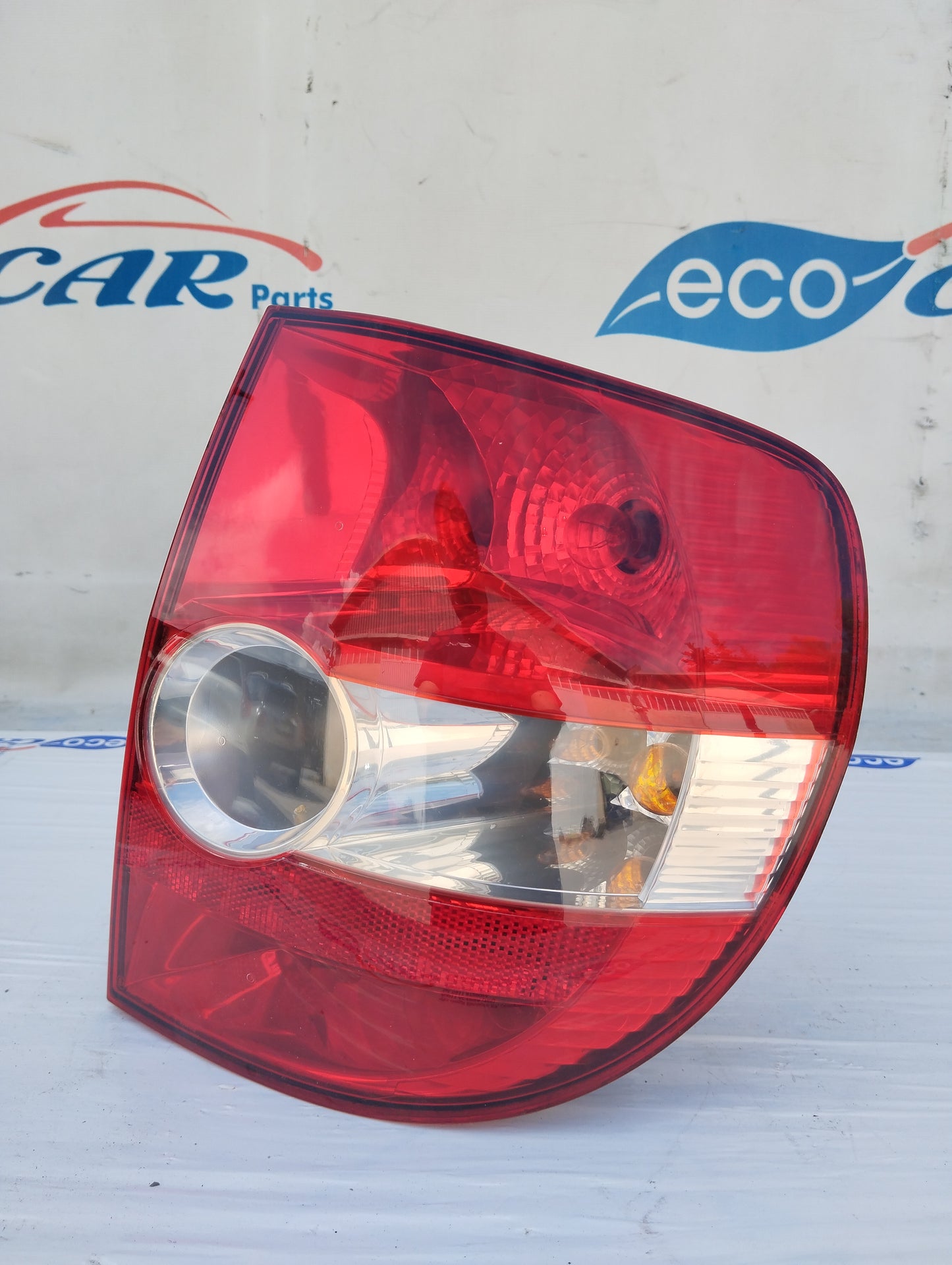 Rear light right Volkswagen Fox 2006 ecoAG5617