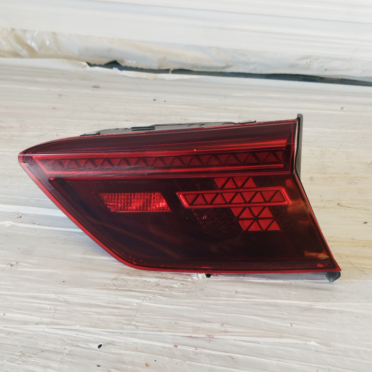 Fanale posteriore interno dx a led Volkswagen Tiguan AllSpace (AD1) 2017-2020 cod: 2SA01252202 ecoAC17500