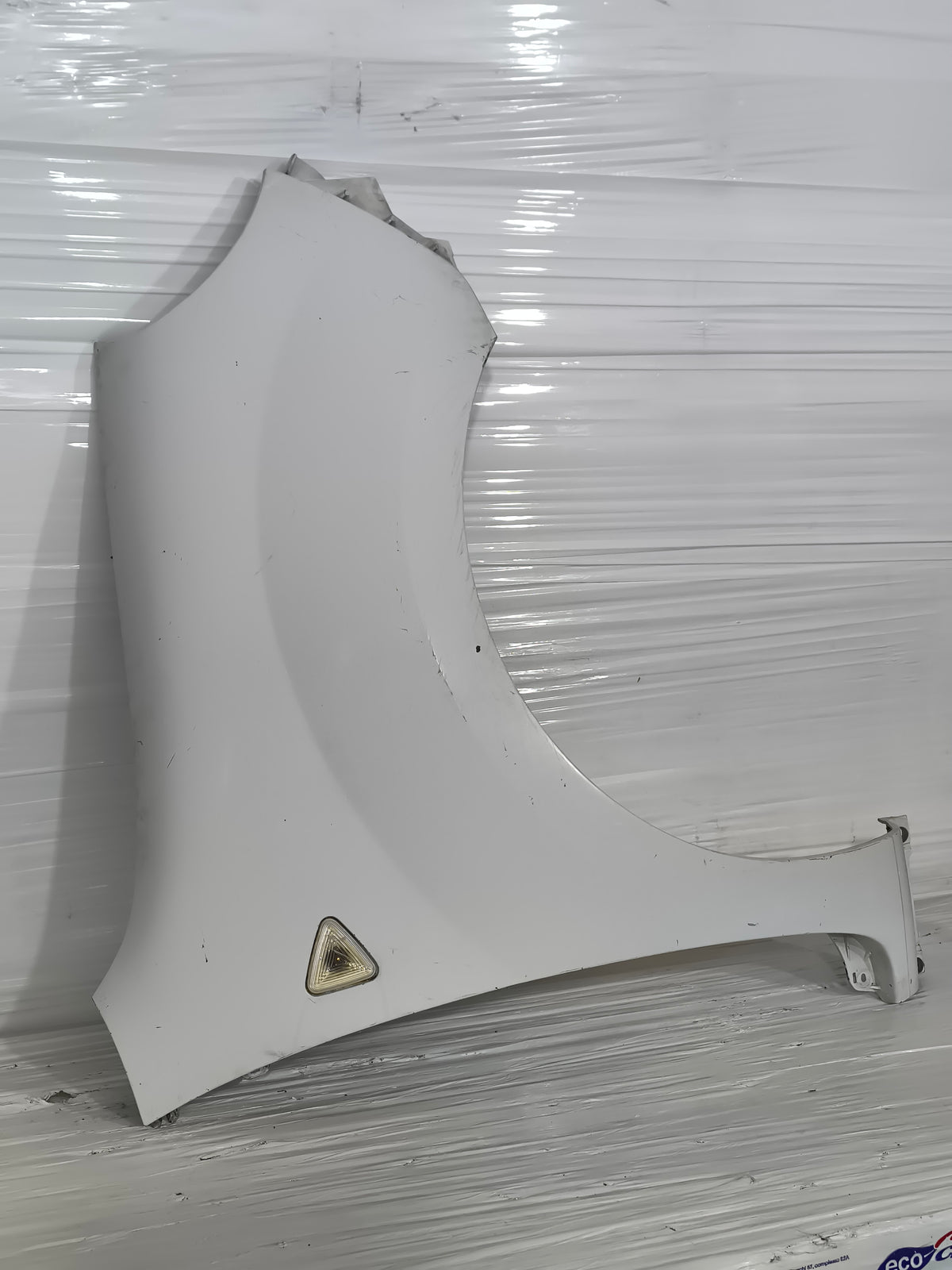 Parafango dx bianco Renault Kangoo II anno 2008-2013 ecoAG9828