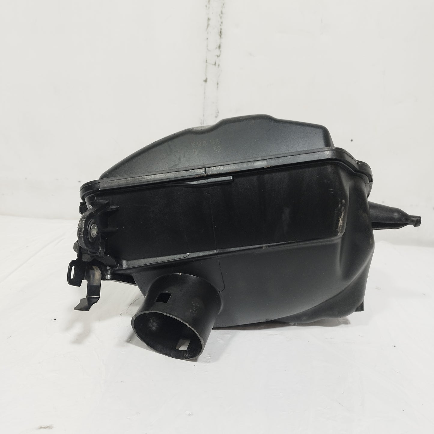 Scatola filtro aria Nissan Qashqai 2.0 DCI 2012 cod: 1022318S01 ecoAC14984