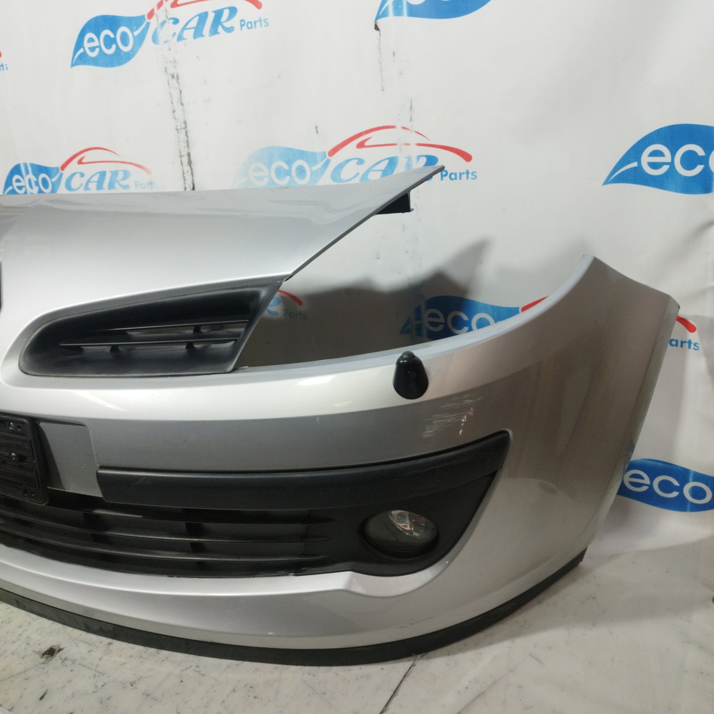 Front bumper silver grey Renault Clio 2007 ecoAC10075