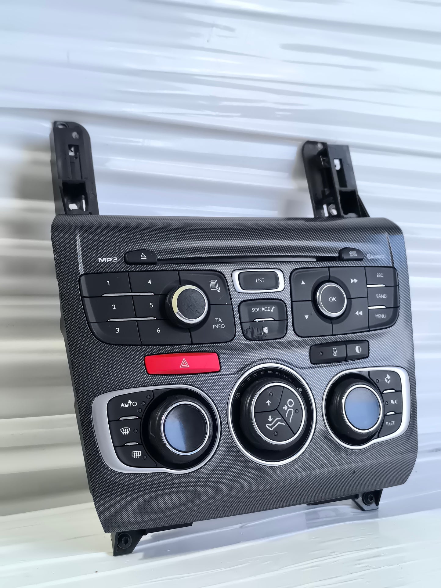 Pulsantiera centrale comandi clima e autoradio digitale Citroën C4 (B7) anno 2010-2018 cod. 9666027477 ecoAG8507